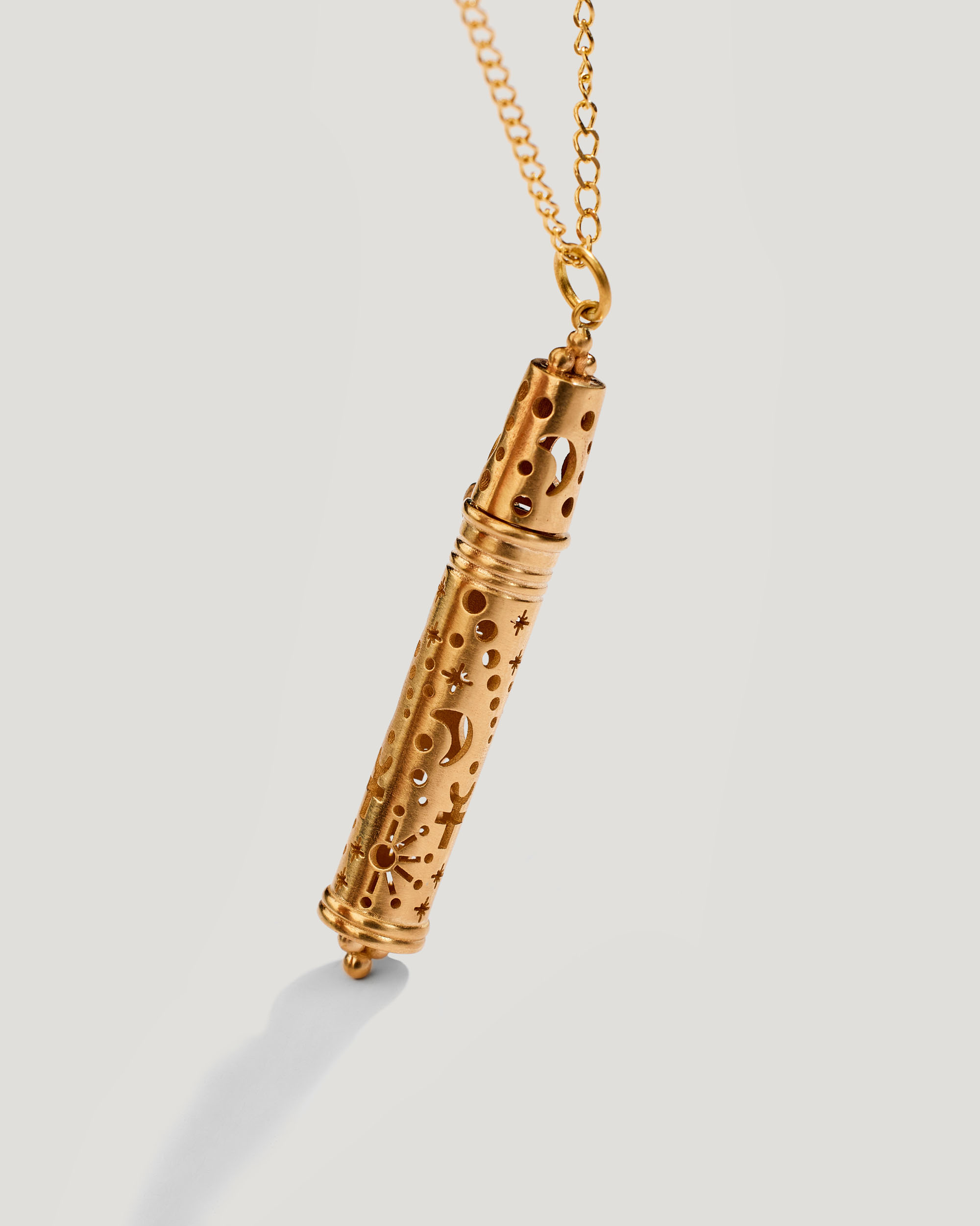 Pari name locket Clearance