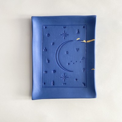 Crescent moon plate | PARI